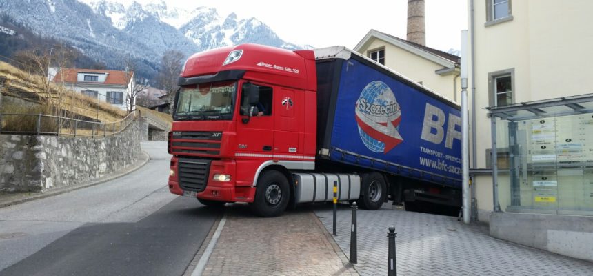 Erster Transport 2017 verlässt das Hilfswerk Liechtenstein