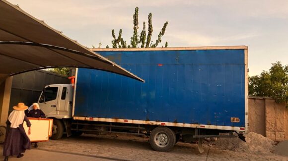 Hilfsgüterlieferung ist in Peru angekommen