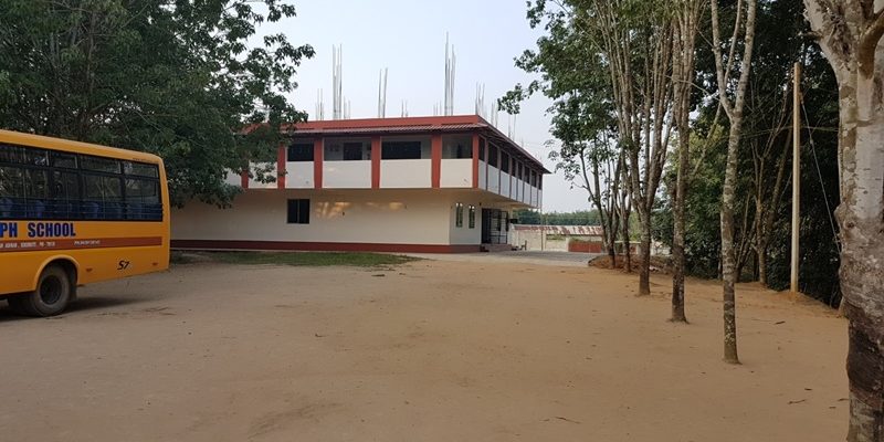 Fertigstellung Schulerweiterung in Gokulnagar, Indien