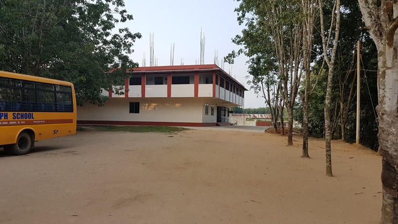 Fertigstellung Schulerweiterung in Gokulnagar, Indien