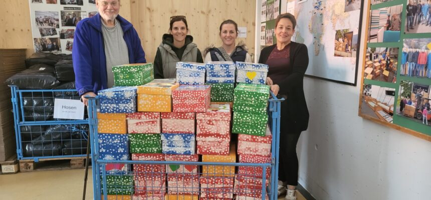 Weihnachtspäckli für Roma-Kinder in Rumänien